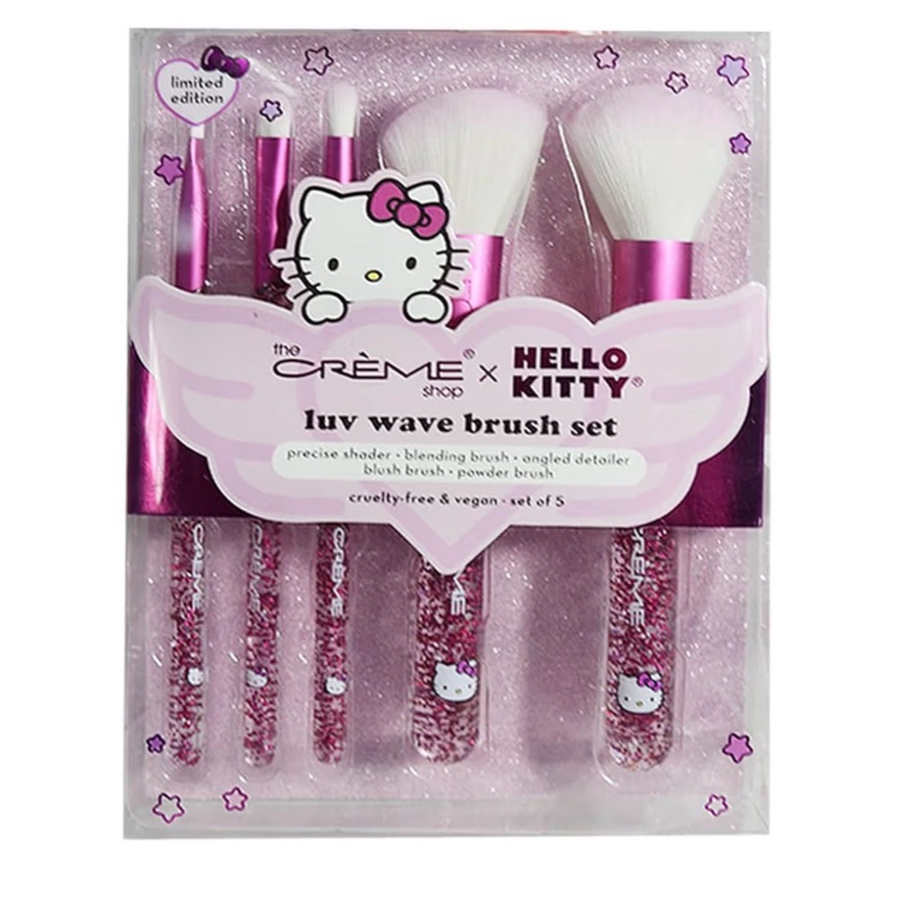 Hello Kitty Bundle Makeup bag, Brush set, lip liners and macaron lip balm - Picture 6 of 16